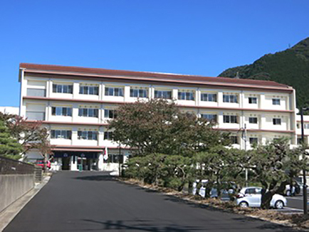 大田高等学校　管理教室棟