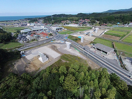 三隅・益田道路遠田高架橋下部工事